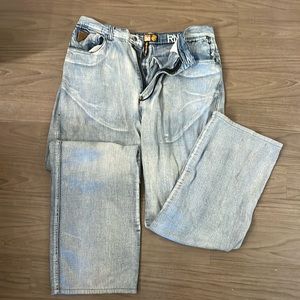 Akademiks 36 /32 jeans (hemmed length) popular 1990’s apparel (hip hop fashion)